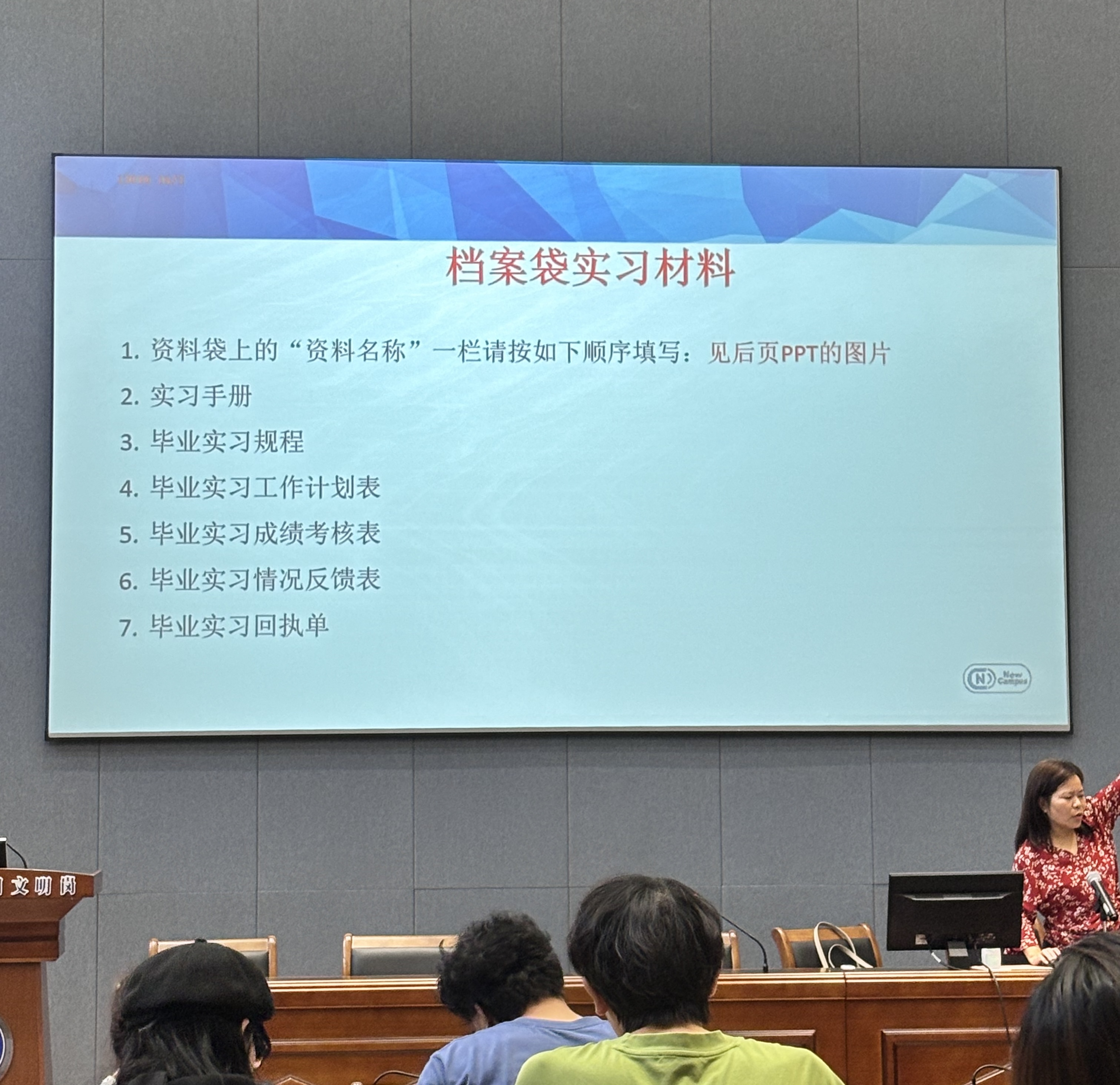 acdee2d844d481a4e7077e6787ee58e.jpg